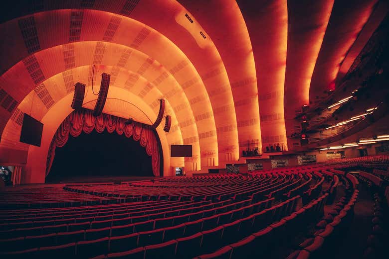 Discover this iconic venue's stage