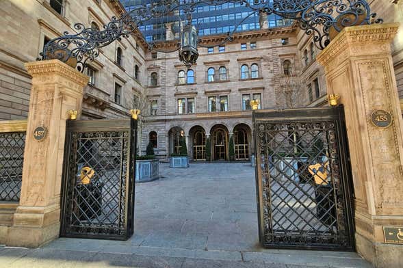 Gossip Girl Sites Tour