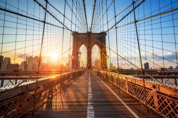 Brooklyn Bridge & Dumbo Walking Tour